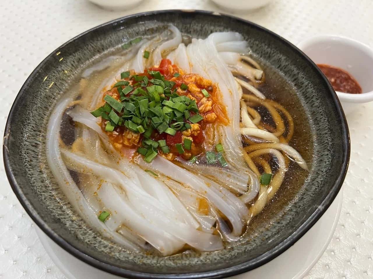 Ashlyan-fu cold spicy noodles